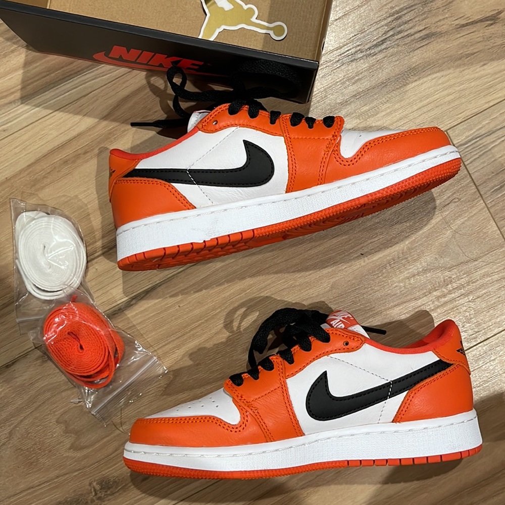 AIR JORDAN 1 LOW DUNKS YOUTH